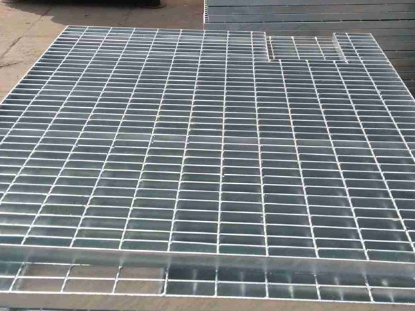 不锈钢钢格板剖光技术研究